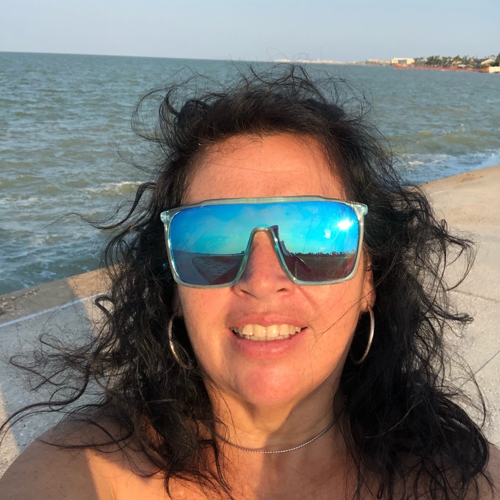 Meet your Posher, Chanelito